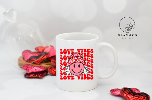 Tasse en céramique ''Love Vibes''